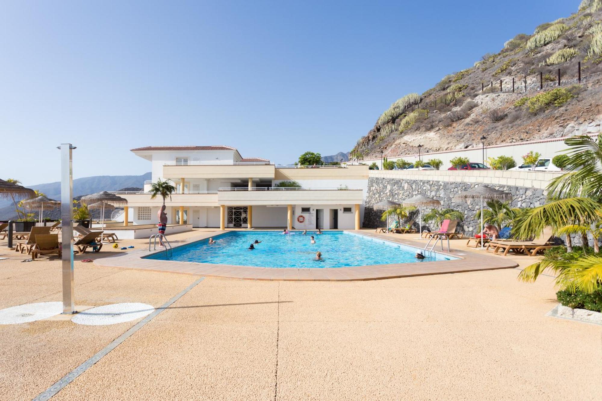 אדחה Eden Rentals Sunset Seaviews Residence מראה חיצוני תמונה